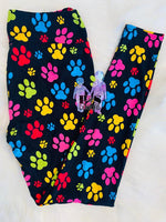 COLORFUL PAWS